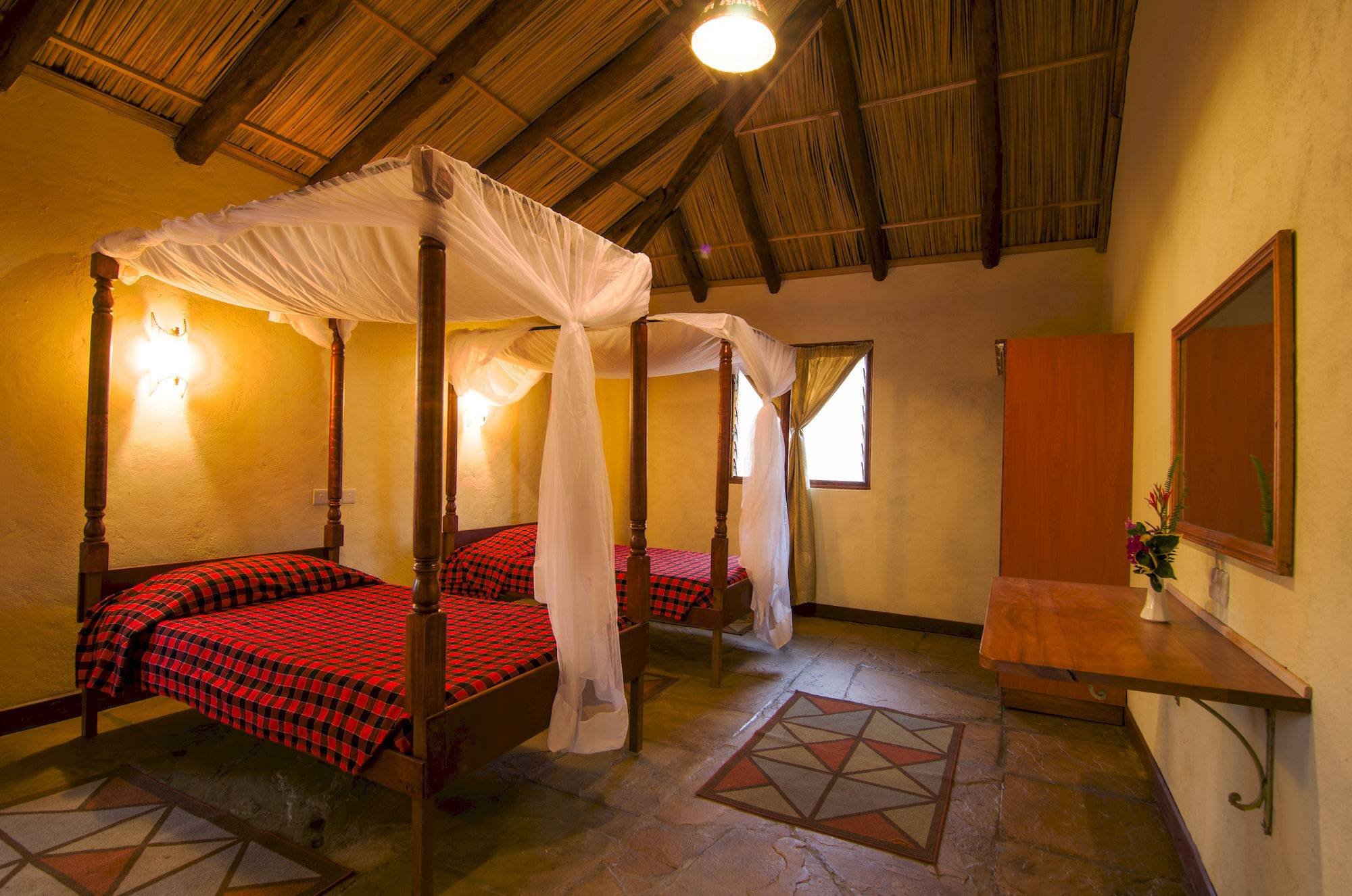 Sentrim Mara Game Lodge Ololaimutiek Kültér fotó
