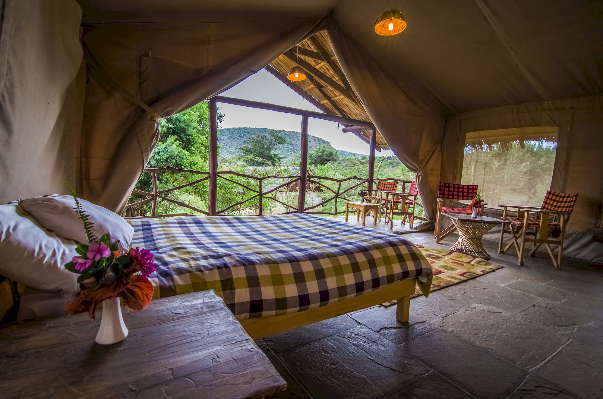 Sentrim Mara Game Lodge Ololaimutiek Kültér fotó